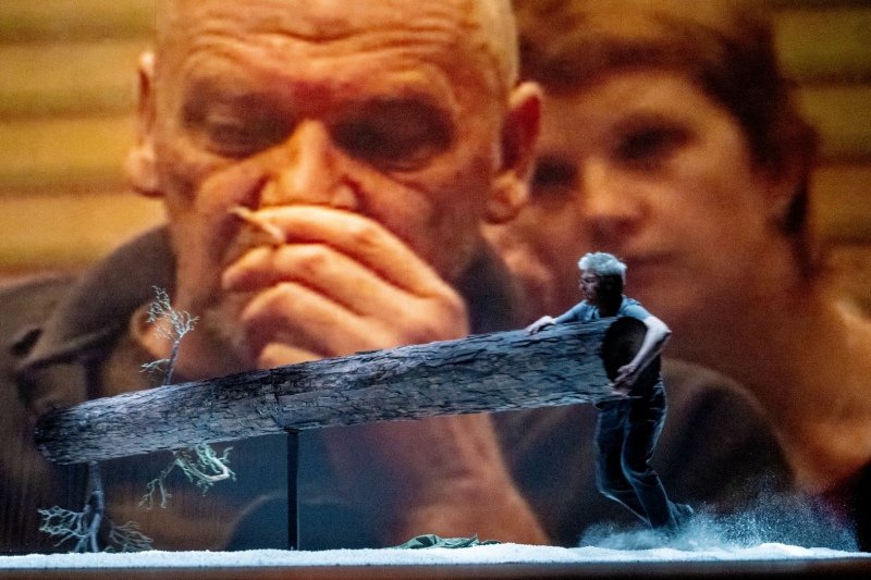 LIETUVIŲ MIRTIES PRANEŠIMAI